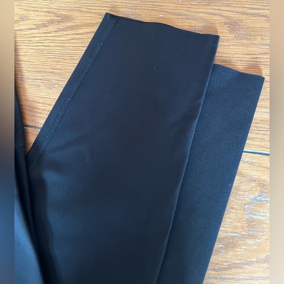 OFFLINE by Aerie Hi-Rise 7/8 Legging Black XL - Picture 2 of 7